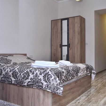 Apartamento Gyumri Square Exterior foto