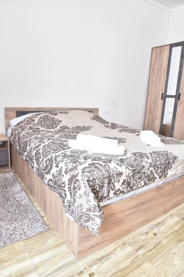 Apartamento Gyumri Square Exterior foto